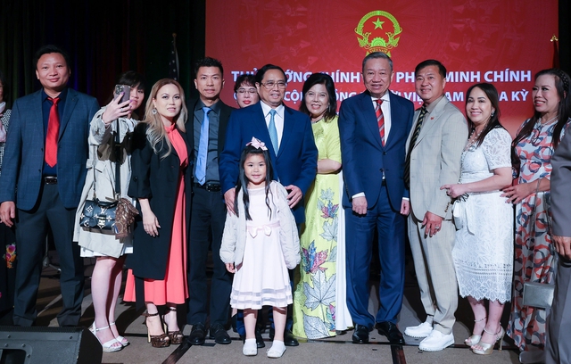 Những chuyến bay đêm và vị thế, vai trò Việt Nam với những cơ hội mang tầm chiến lược - Ảnh 22. Những chuyến bay đêm và vị thế, vai trò Việt Nam với những cơ hội mang tầm chiến lược - Ảnh 20.