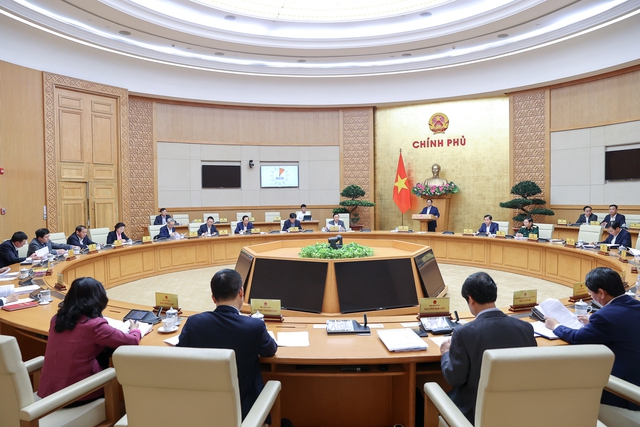 KINH TẾ VIỆT NAM VƯỢT 'CƠN GIÓ NGƯỢC', TẠO THẾ, LỰC VÀ NIỀM TIN ĐỂ VỮNG VÀNG TIẾN LÊN PHÍA TRƯỚC - Ảnh 3. KINH TẾ VIỆT NAM VƯỢT 'CƠN GIÓ NGƯỢC', TẠO THẾ, LỰC VÀ NIỀM TIN ĐỂ VỮNG VÀNG TIẾN LÊN PHÍA TRƯỚC - Ảnh 3.