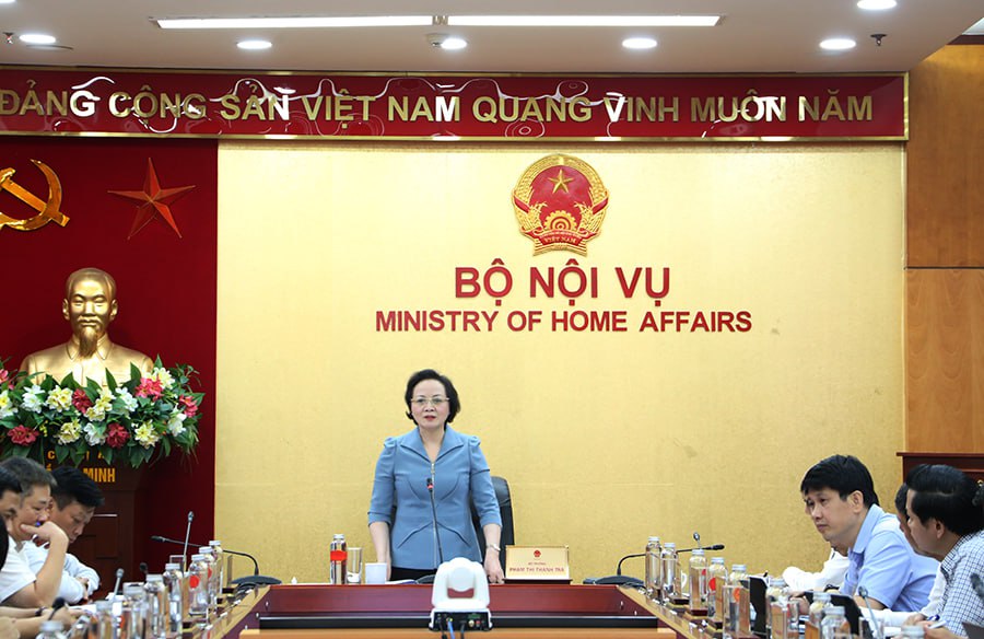 Triển khai kế hoạch cải cách tiền lương, bảo hiểm xã hội; sắp xếp đơn vị hành chính; xử lý vấn đề công chức, viên chức thôi việc, bỏ việc - Ảnh 1. Triển khai kế hoạch cải cách tiền lương, bảo hiểm xã hội; sắp xếp đơn vị hành chính; xử lý vấn đề công chức, viên chức thôi việc, bỏ việc - Ảnh 1.