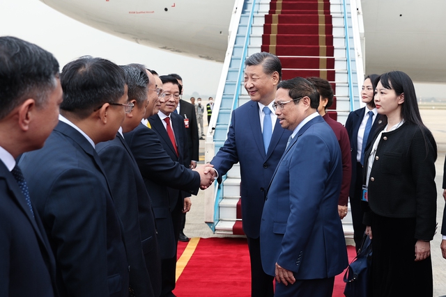 Thủ tướng Phạm Minh Chính đón Tổng Bí thư, Chủ tịch nước Trung Quốc Tập Cận Bình- Ảnh 4. Thủ tướng Phạm Minh Chính đón Tổng Bí thư, Chủ tịch nước Trung Quốc Tập Cận Bình- Ảnh 4.