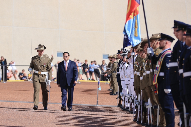 Lễ đón Thủ tướng Phạm Minh Chính thăm chính thức Australia theo nghi thức trọng thể nhất- Ảnh 4. Lễ đón Thủ tướng Phạm Minh Chính thăm chính thức Australia theo nghi thức trọng thể nhất- Ảnh 4.