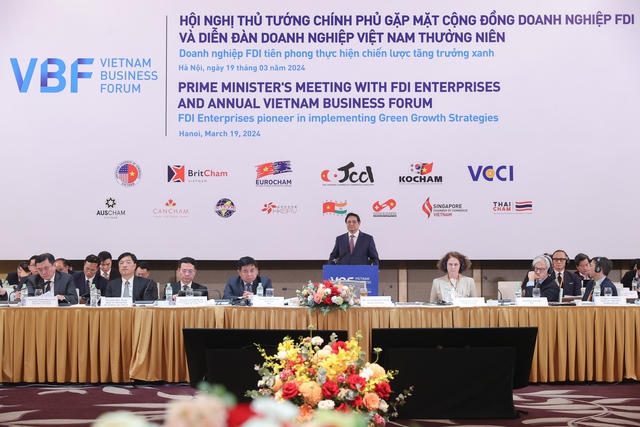Thủ tướng: Việt Nam cam kết '3 bảo đảm', đẩy mạnh '3 đột phá' và thực hiện '3 tăng cường' với nhà đầu tư- Ảnh 9. Thủ tướng: Việt Nam cam kết '3 bảo đảm', đẩy mạnh '3 đột phá' và thực hiện '3 tăng cường' với nhà đầu tư- Ảnh 9.