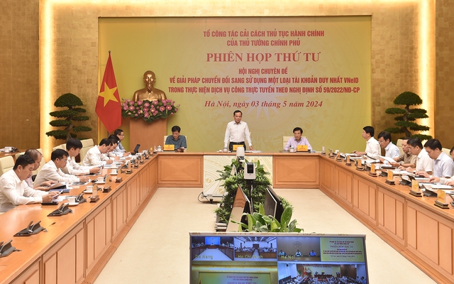 Từ 1/7, chỉ sử dụng duy nhất tài khoản VNeID khi thực hiện dịch vụ công trực tuyến- Ảnh 3. Từ 1/7, chỉ sử dụng duy nhất tài khoản VNeID khi thực hiện dịch vụ công trực tuyến- Ảnh 3.