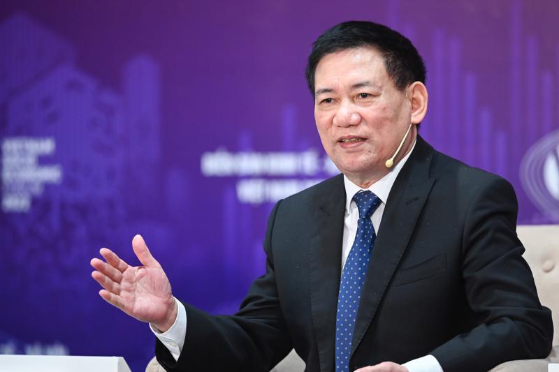 Bộ trưởng Bộ Tài chính Hồ Đức Phớc: 