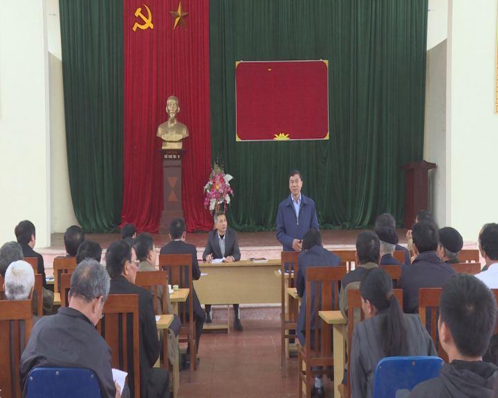 Phó Bí thư Thường trực Tỉnh ủy dự sinh hoạt tại Chi bộ thôn Phấn Động