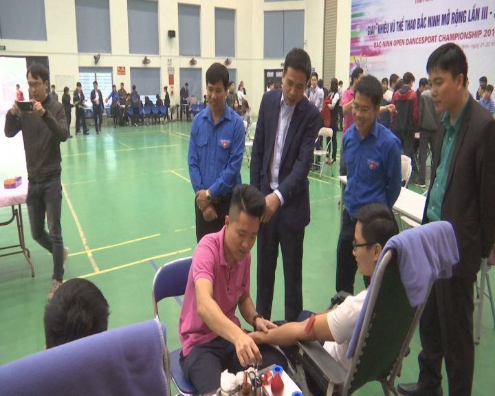 Ngày hội Hiến máu tình nguyện của Đoàn Khối doanh nghiệp tỉnh