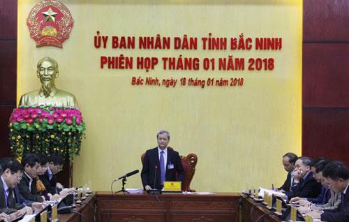 UBND tỉnh họp phiên thường kỳ tháng 1/2018