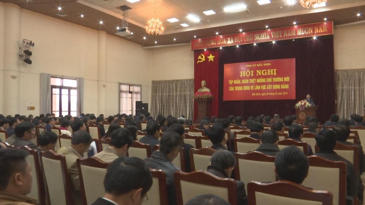 Tỉnh ủy tập huấn, quán triệt những chủ trương mới về lĩnh vực xây dựng Đảng