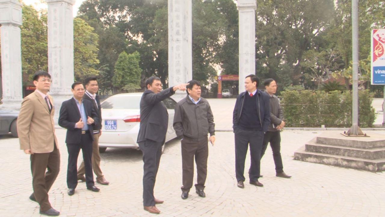 Phó Chủ tịch UBND tỉnh Nguyễn Văn Phong kiểm tra công tác chuẩn bị lễ hội Kinh Dương Vương