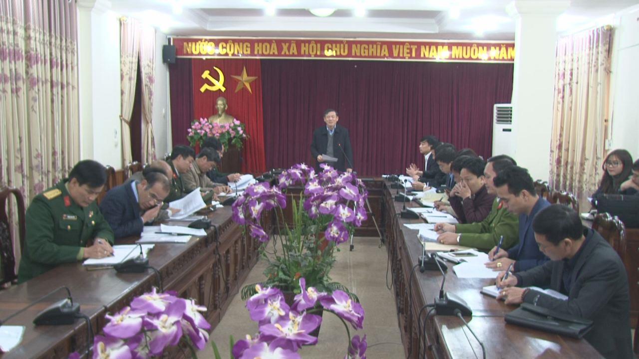 Phó Chủ tịch Thường trực UBND tỉnh Nguyễn Tiến Nhường kiểm tra  công tác chuẩn bị Tết tại 2 huyện: Thuận Thành và Quế Võ