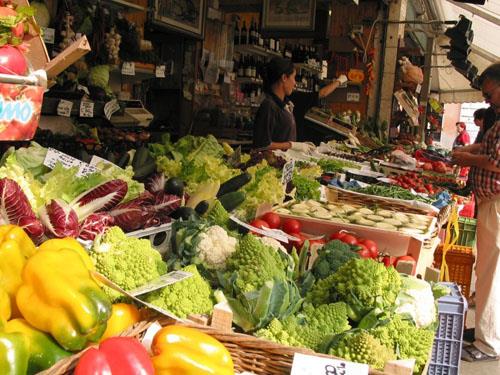 Phòng tránh ngộ độc thực phẩm ngày tết       