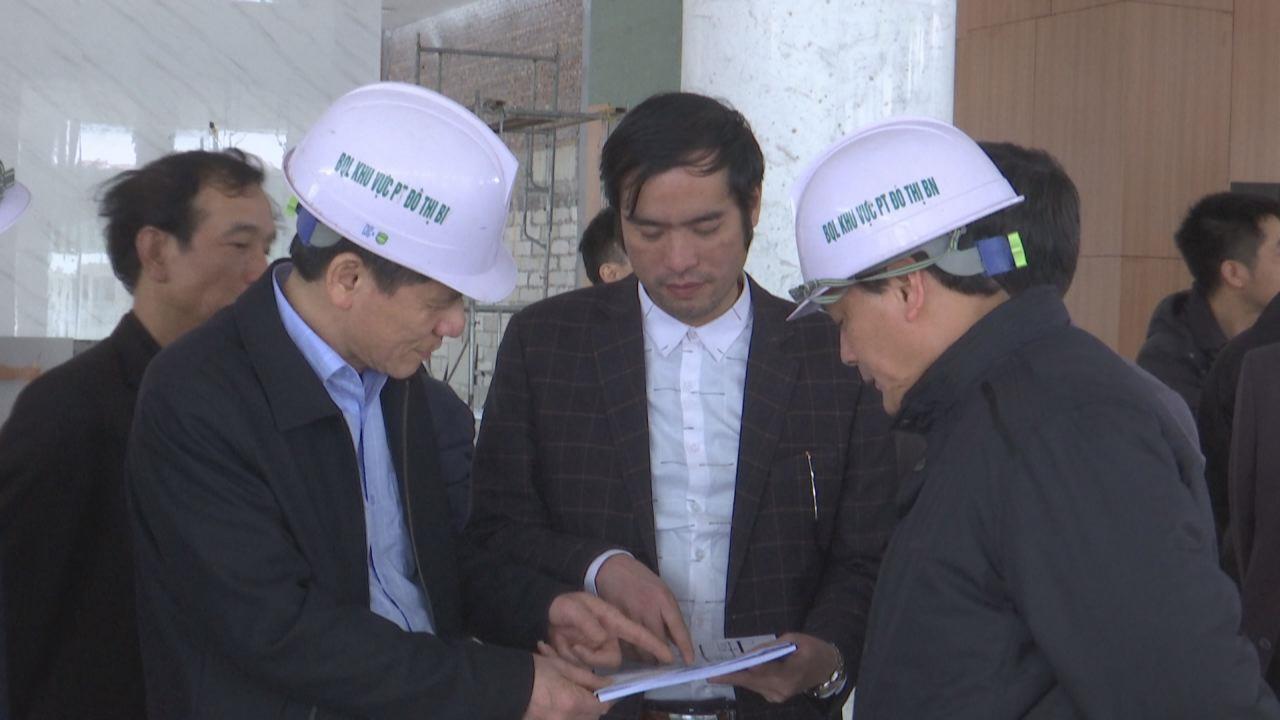 Phó Chủ tịch Thường trực UBND tỉnh Nguyễn Tiến Nhường kiểm tra tiến độ thi công Cung Quy hoạch – Kiến trúc Bắc Ninh
