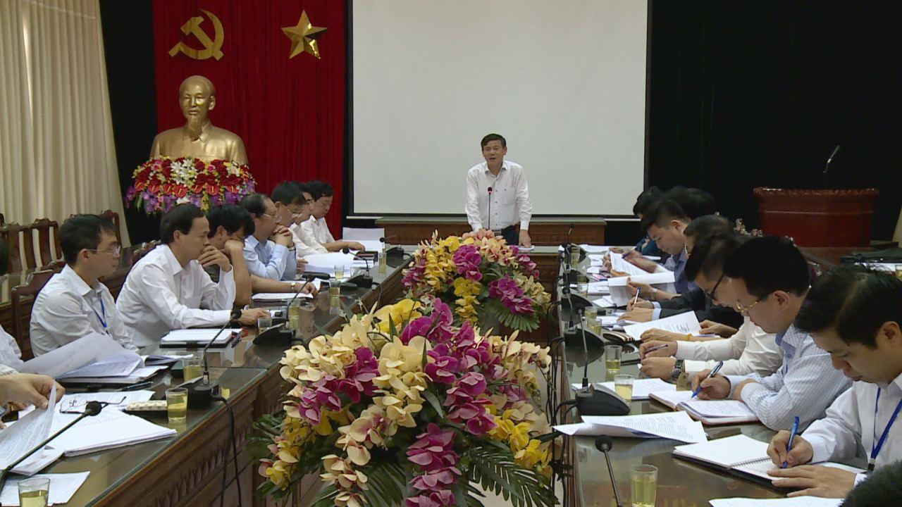 Phó Chủ tịch Thường trực UBND tỉnh làm việc với huyện Gia Bình về dự án xây dựng Trung tâm Nghiên cứu, sản xuất thuốc tại xã Đại Bái