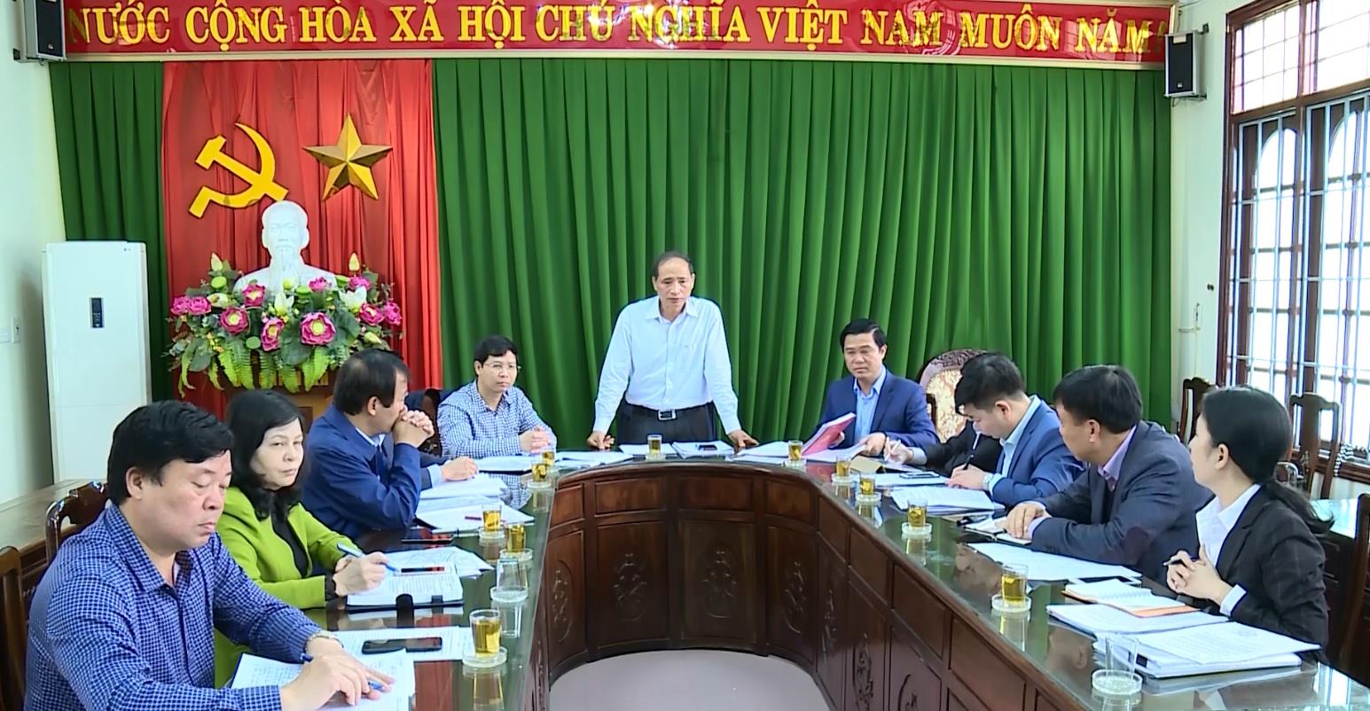 Phó Chủ tịch UBND tỉnh Nguyễn Hữu Thành làm việc tại huyện Tiên Du