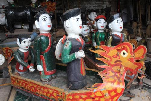 Nối dài tình yêu rối nước qua các thế hệ          