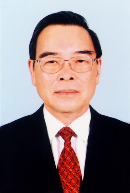 Thực hiện nghi thức Lễ tang đồng chí Phan Văn Khải, nguyên Thủ tướng Chính phủ Nước Cộng hòa xã hội chủ nghĩa Việt Nam