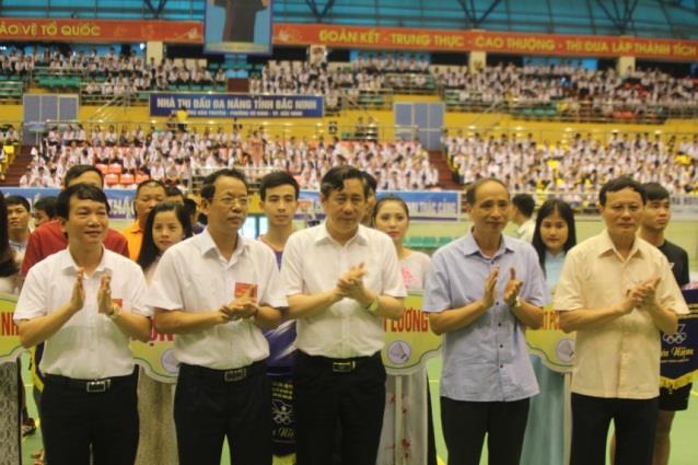 Khai mạc Giải Cầu lông cây vợt xuất sắc các nhóm tuổi, tranh Cúp Truyền hình Bắc Ninh lần thứ 2, năm 2018