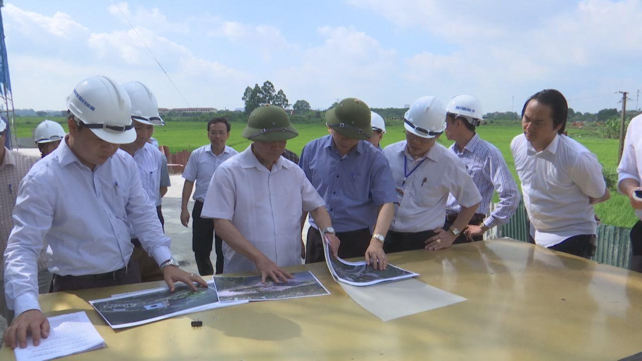 Chủ tịch UBND tỉnh kiểm tra một số dự án thi công, xây dựng trên địa bàn thành phố Bắc Ninh