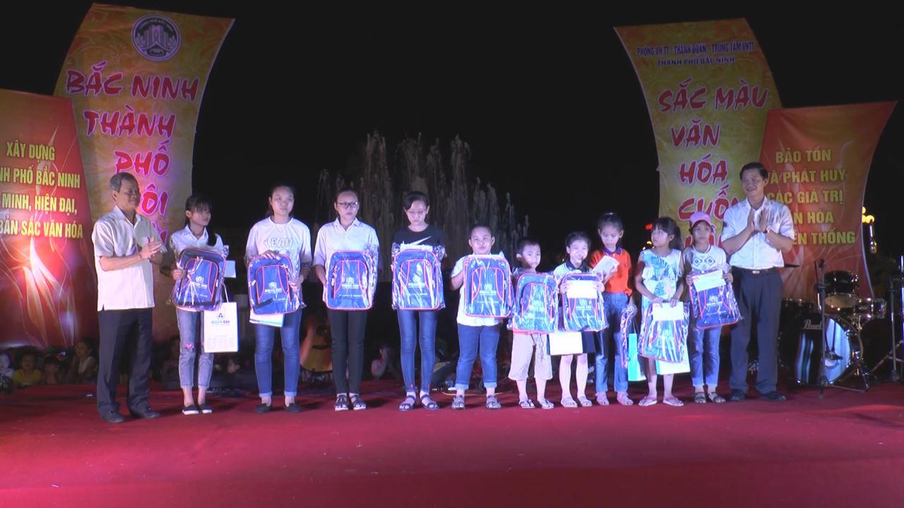 Sắc màu văn hóa cuối tuần
