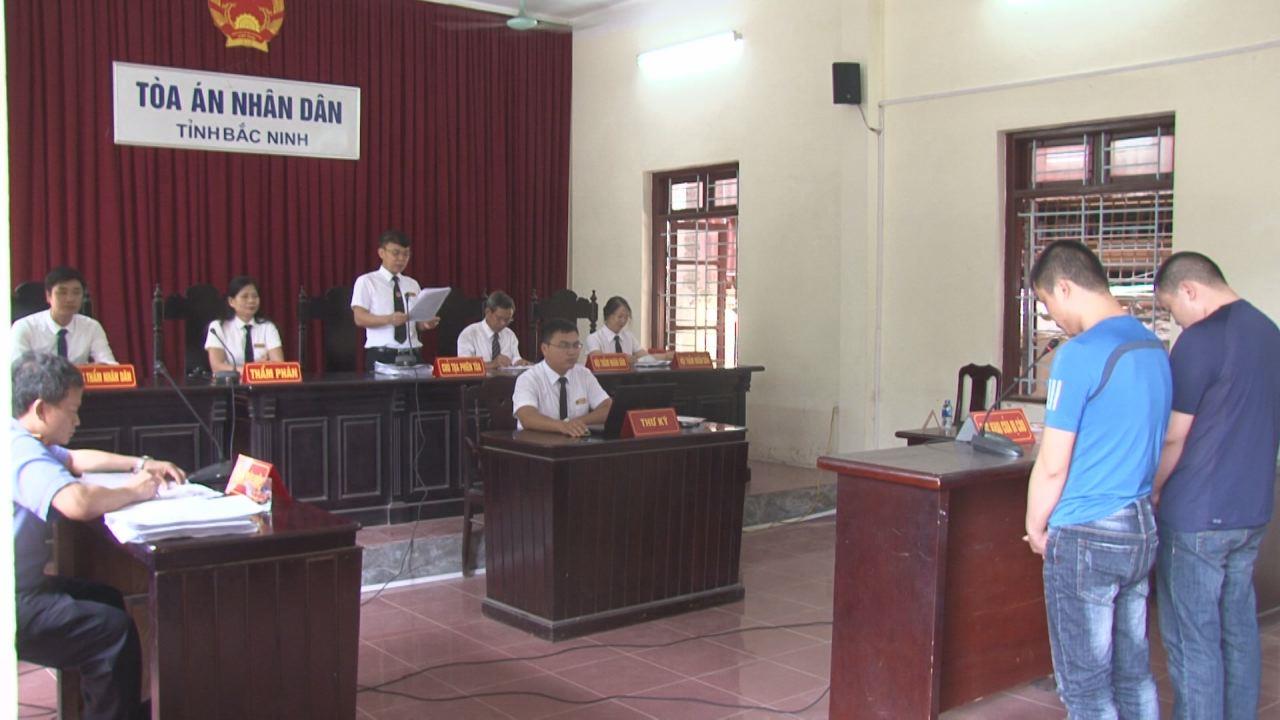 Tòa án nhân dân tỉnh xét xử lưu động vụ án tàng trữ trái phép chất ma túy tại Thuận Thành