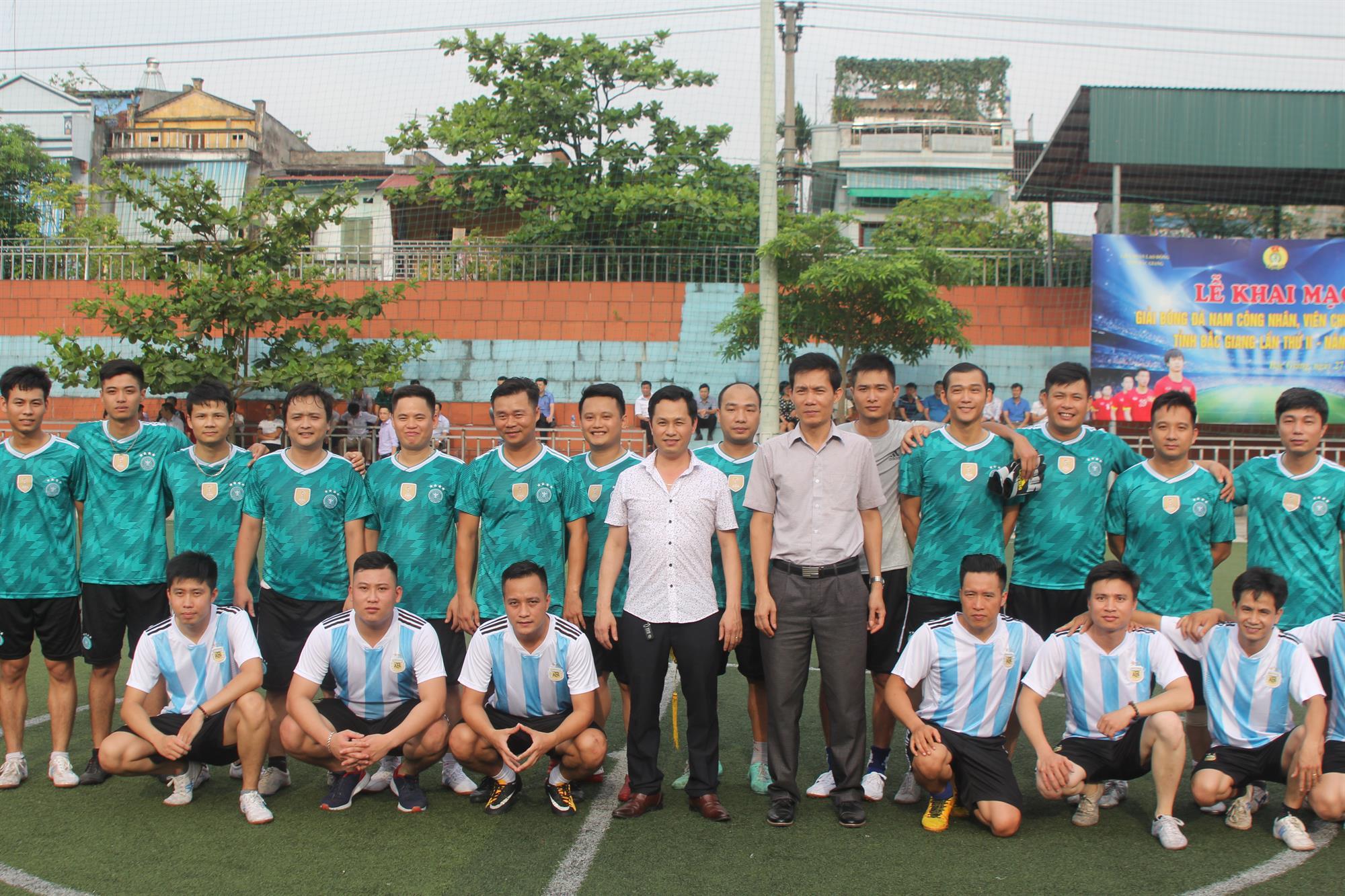 Giao hữu bóng đá Chi đoàn Đài PTTH Bắc Ninh và Đài PTTH Bắc Giang  chào mừng ngày Báo chí Cách mạng Việt Nam