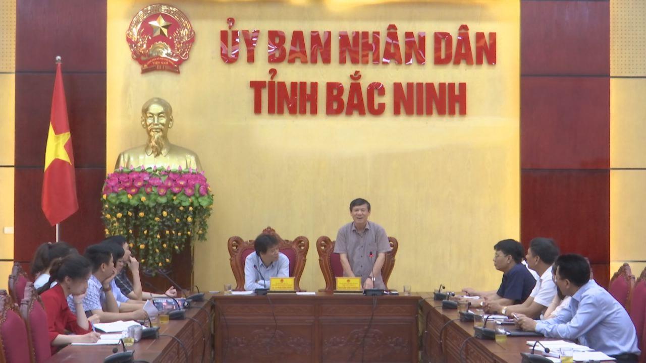 Phó Chủ tịch Thường trực UBND tỉnh  làm việc với Trường Đại học Kinh tế Quốc dân