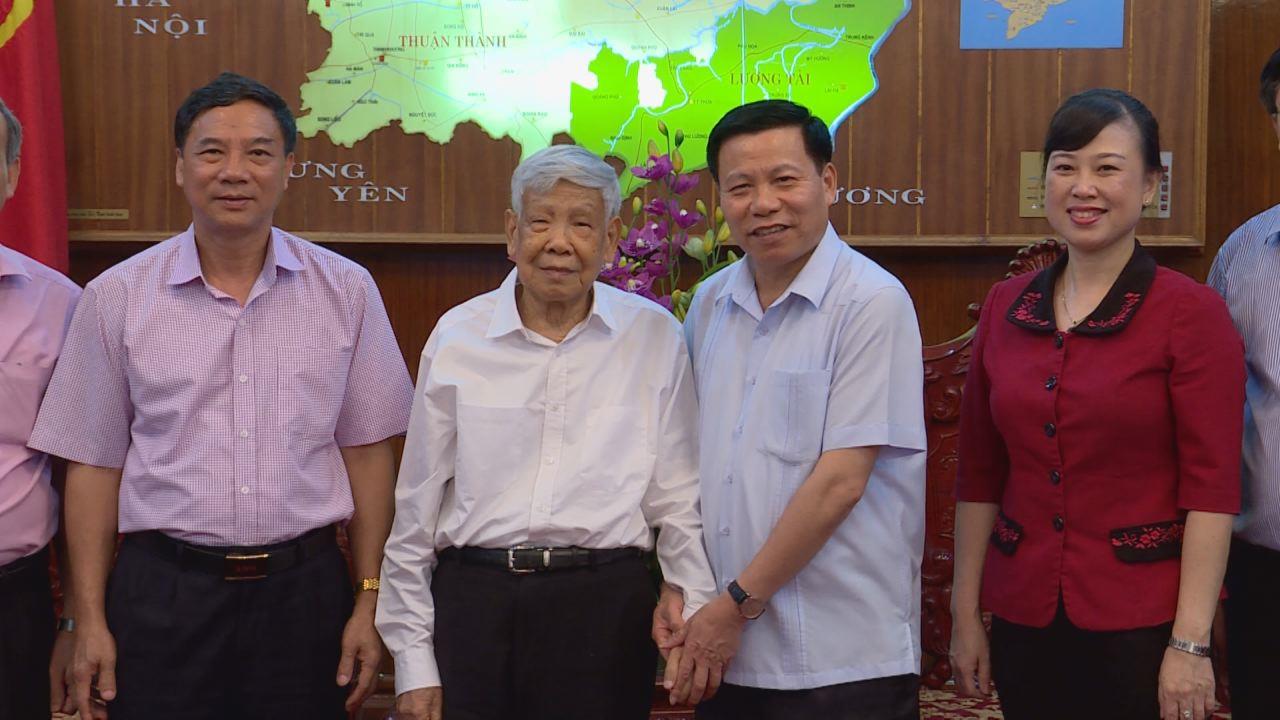 Nguyên Tổng Bí thư Lê Khả Phiêu thăm tỉnh Bắc Ninh