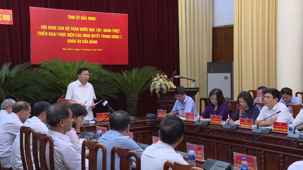 Tỉnh ủy: Thảo luận, đóng góp ý kiến vào nội dung và Dự thảo chương trình hành động thực hiện các Nghị quyết Trung ương 7, khóa XII của Đảng