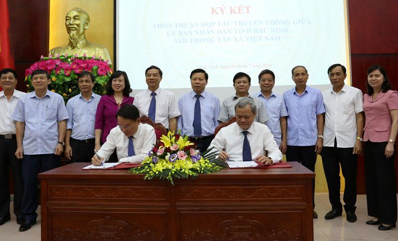Ký kết thỏa thuận hợp tác truyền thông giữa UBND tỉnh Bắc Ninh  với Thông tấn xã Việt Nam