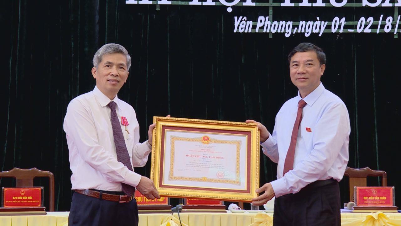Kỳ họp thứ Sáu, HĐND huyện Yên Phong khóa XIX