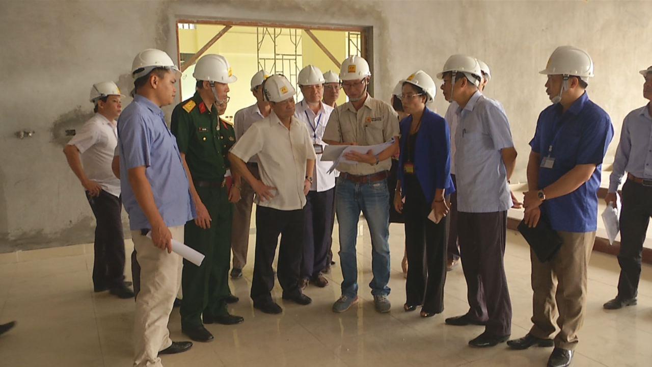 Chủ tịch UBND tỉnh làm việc với Trường Chính trị Nguyễn Văn Cừ