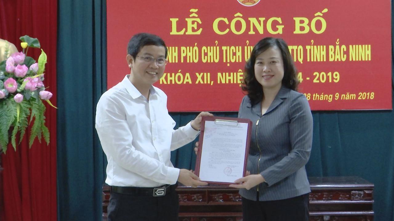Công bố Quyết định bổ nhiệm Phó Chủ tịch Ủy ban MTTQ tỉnh