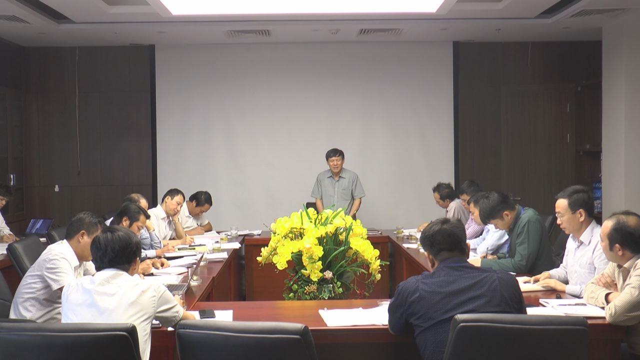 Phó Chủ tịch thường trực UBND tỉnh làm việc với các đơn vị  về phân cấp quản lý trong lĩnh vực xây dựng