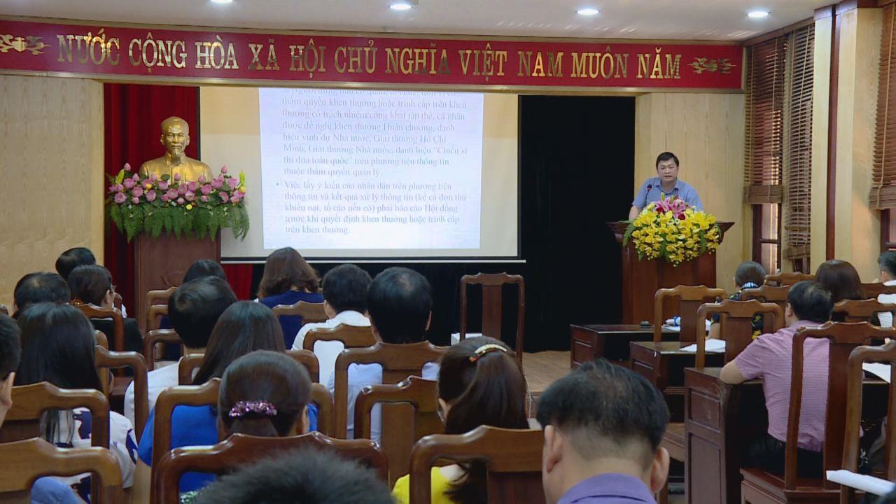 Tập huấn nghiệp vụ công tác thi đua, khen thưởng năm 2018