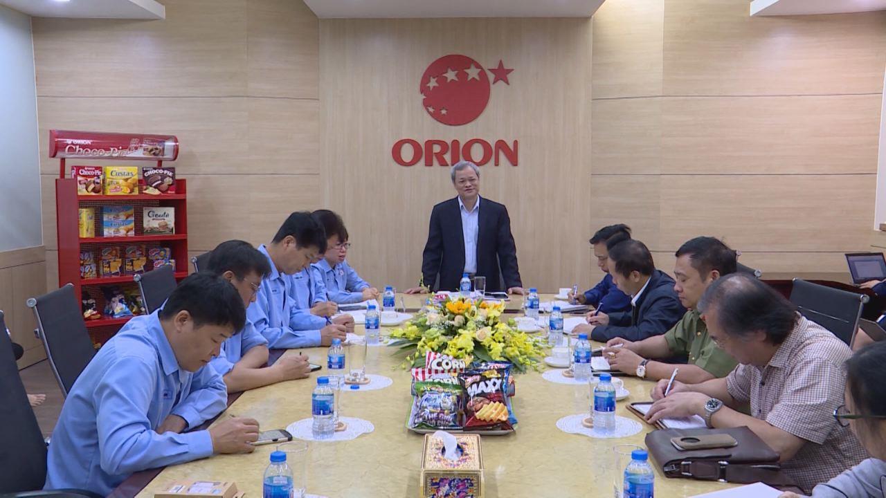 Chủ tịch UBND tỉnh làm việc với Công ty TNHH thực phẩm Orion Vina và Công ty TNHH Canon Việt Nam 
