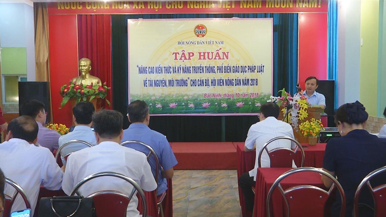 Hội Nông dân tỉnh tập huấn kỹ năng tuyên truyền pháp luật bảo vệ môi trường