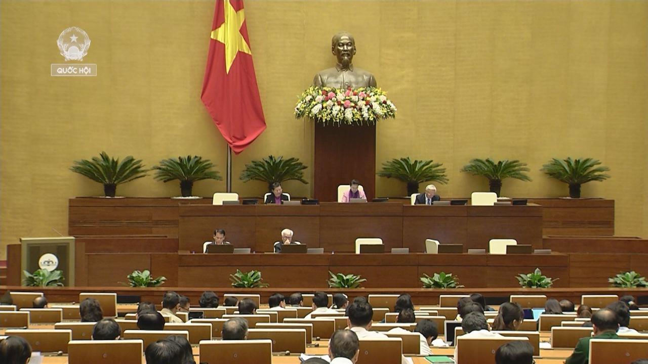 Quốc hội thảo luận Luật Phòng, chống tác hại của rượu, bia