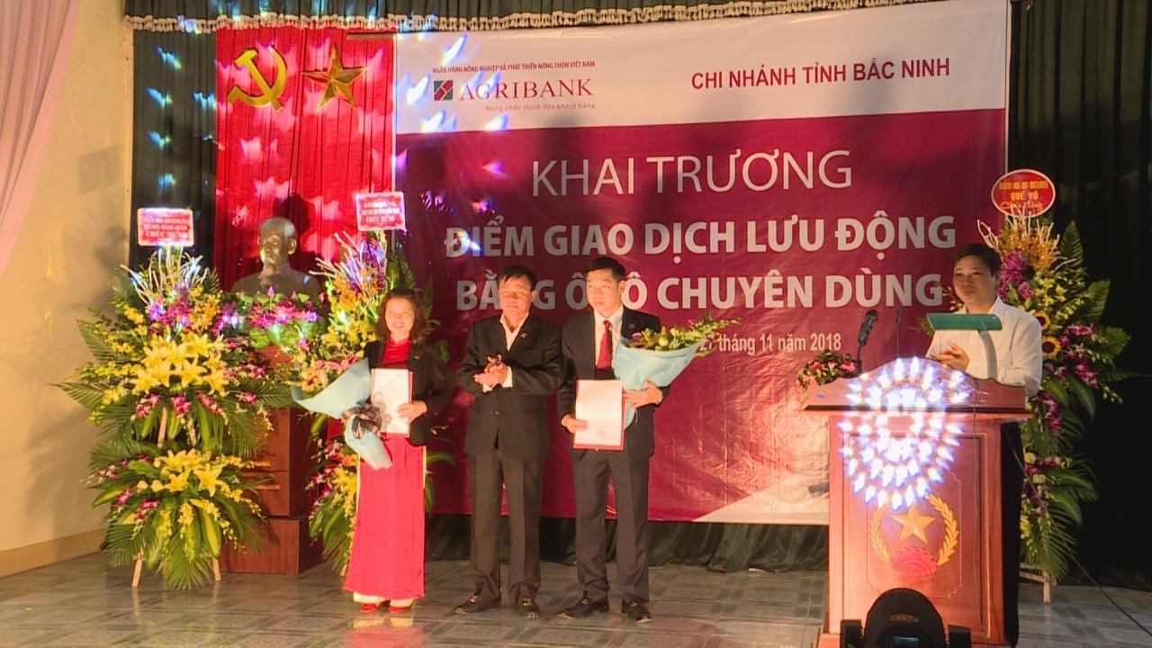 Agribank Bắc Ninh khai trương giao dịch lưu động bằng xe chuyên dùng