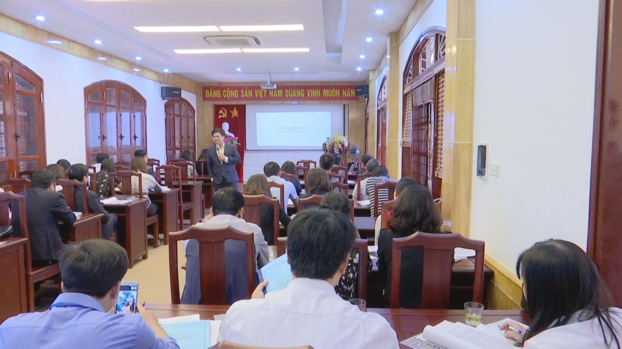 Tập huấn nâng cao kiến thức pháp luật về bảo vệ môi trường