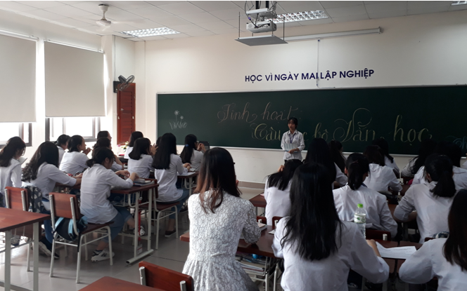 Lan tỏa phong trào sáng tác thơ văn tại Trường THPT Chuyên Bắc Ninh
