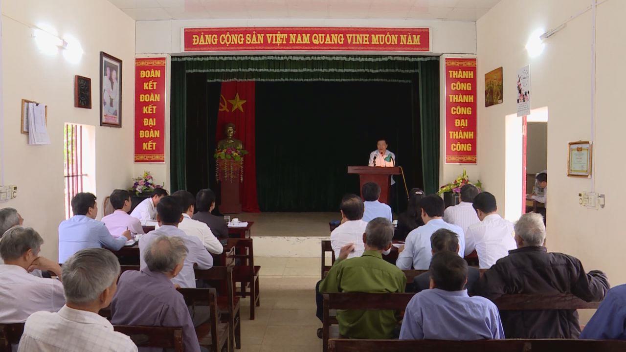 Các đồng chí lãnh đạo tỉnh sinh hoạt Chi bộ tại cơ sở