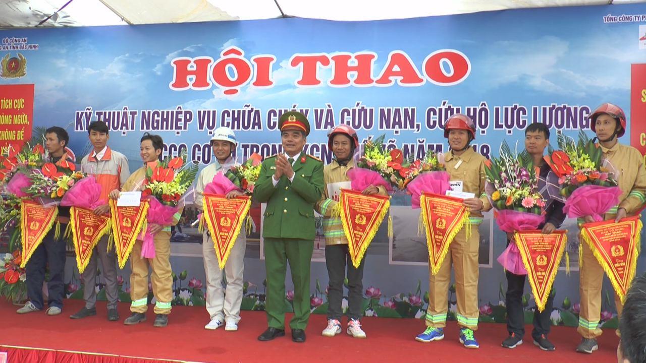 Hội thao kỹ thuật nghiệp vụ chữa cháy và cứu nạn, cứu hộ tại Khu công nghiệp Quế Võ