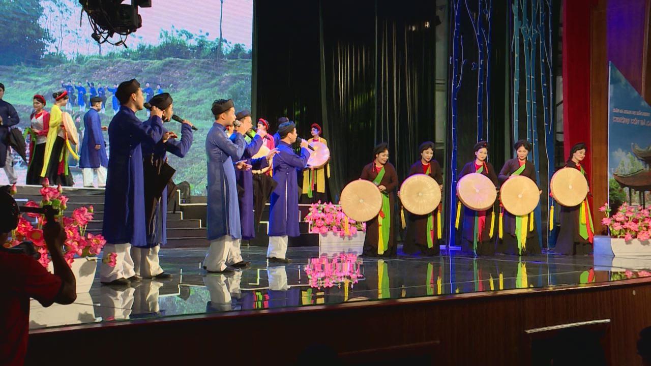 Chương trình nghệ thuật “Về hai miền di sản” thành công tốt đẹp