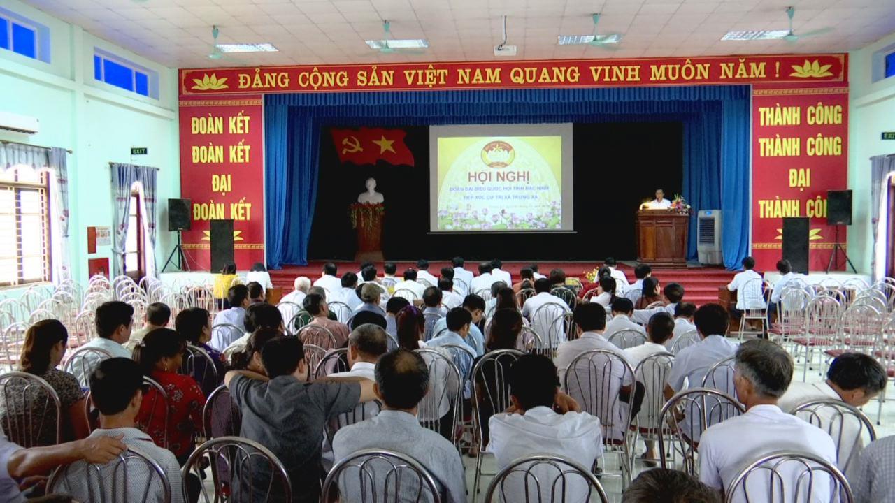 Đoàn đại biểu Quốc hội tỉnh tiếp xúc cử tri tại huyện Lương Tài