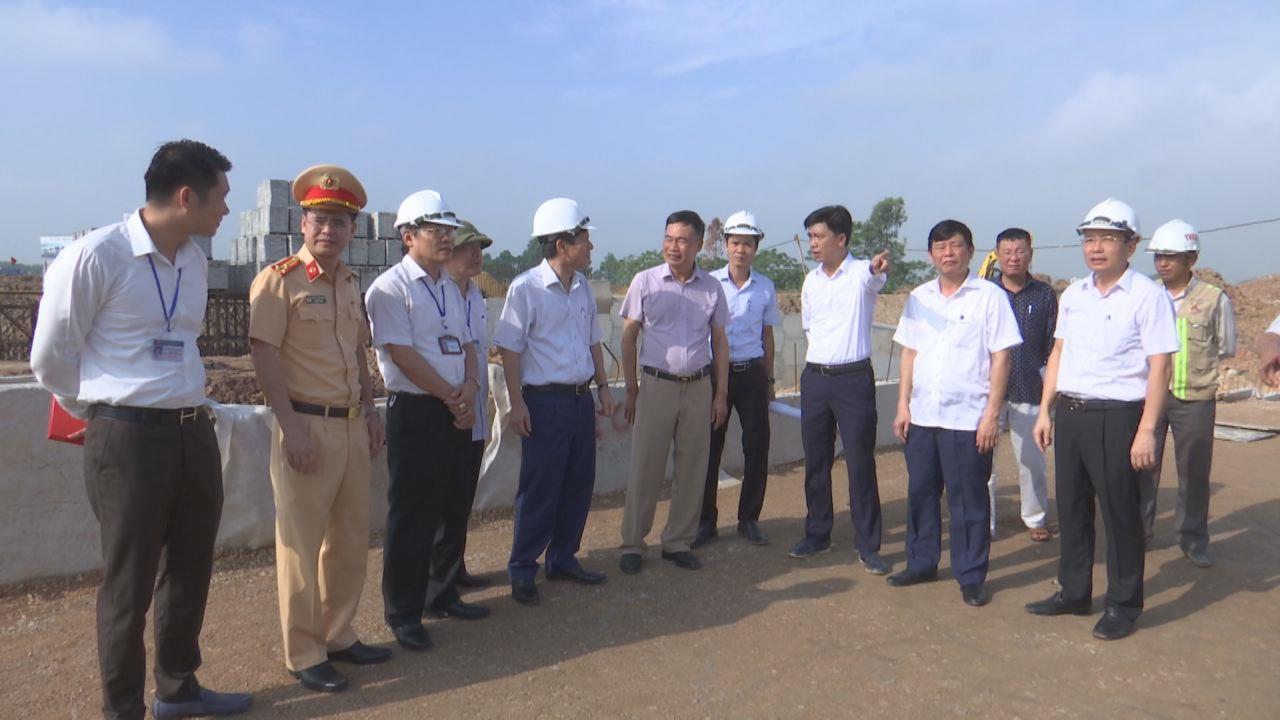 Lãnh đạo UBND tỉnh kiểm tra tiến độ dự án Nút giao Tây Nam