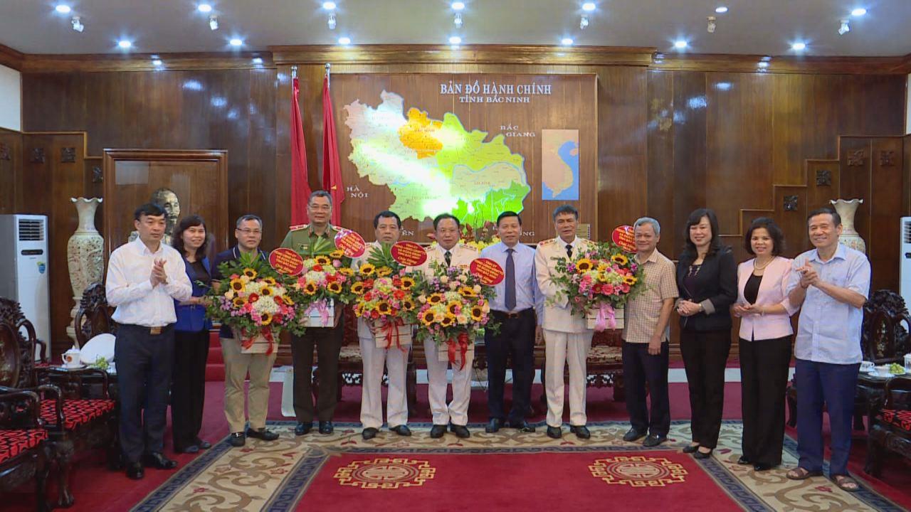 Thường trực Tỉnh ủy chúc mừng các tướng lĩnh là con em quê hương