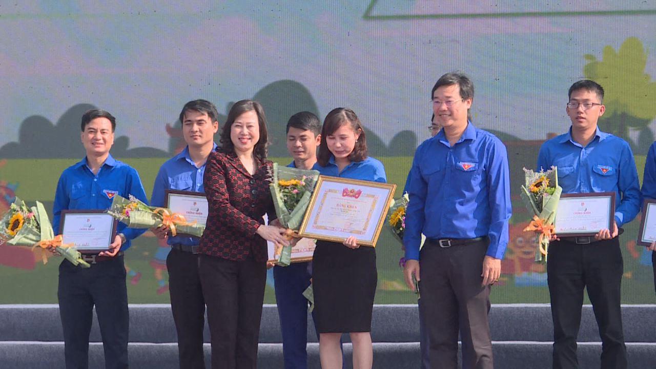 Ngày hội “Thanh niên hành động chống rác thải nhựa” tại Bắc Ninh