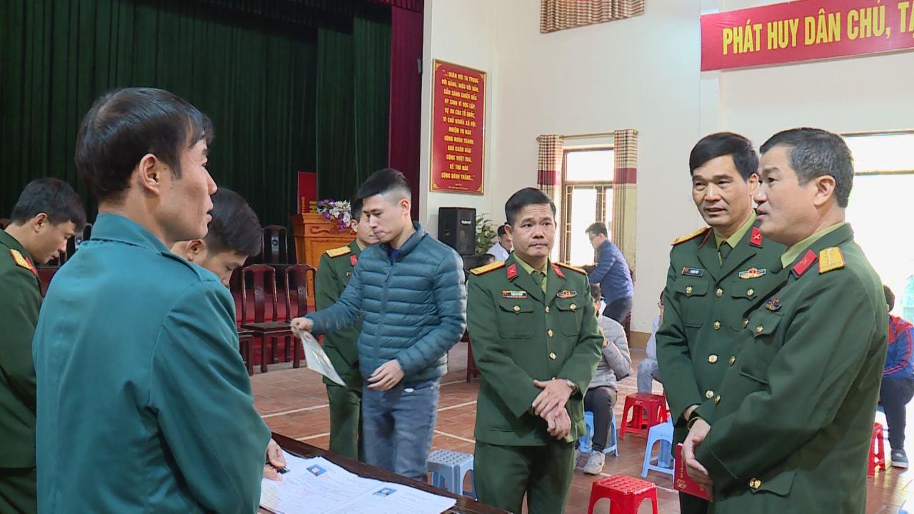 Bộ CHQS tỉnh kiểm tra công tác khám tuyển công dân sẵn sàng nhập ngũ