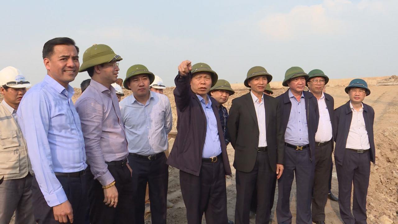 Lãnh đạo tỉnh kiểm tra một số công trình giao thông, thủy lợi