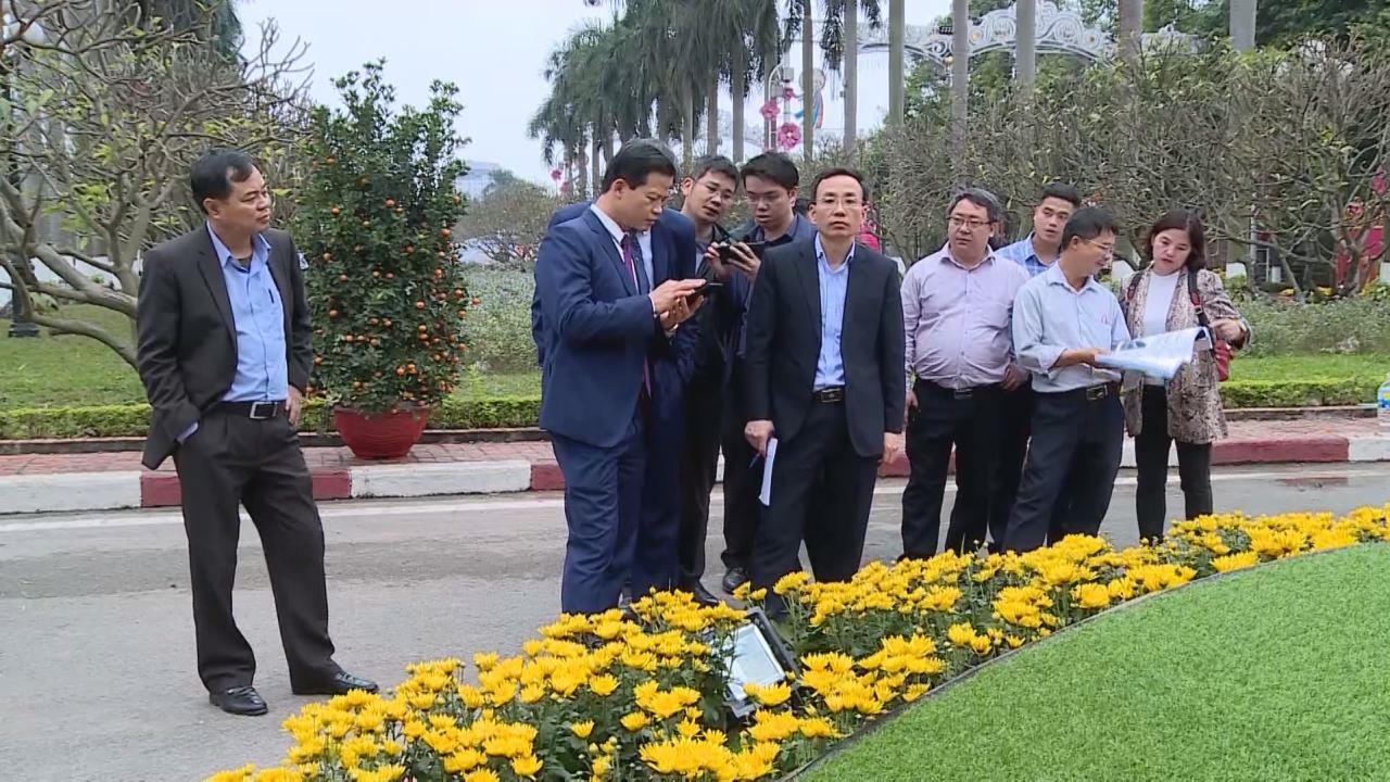 Lãnh đạo thành phố Bắc Ninh kiểm tra công tác trang trí đường hoa  chào xuân Canh Tý 2020